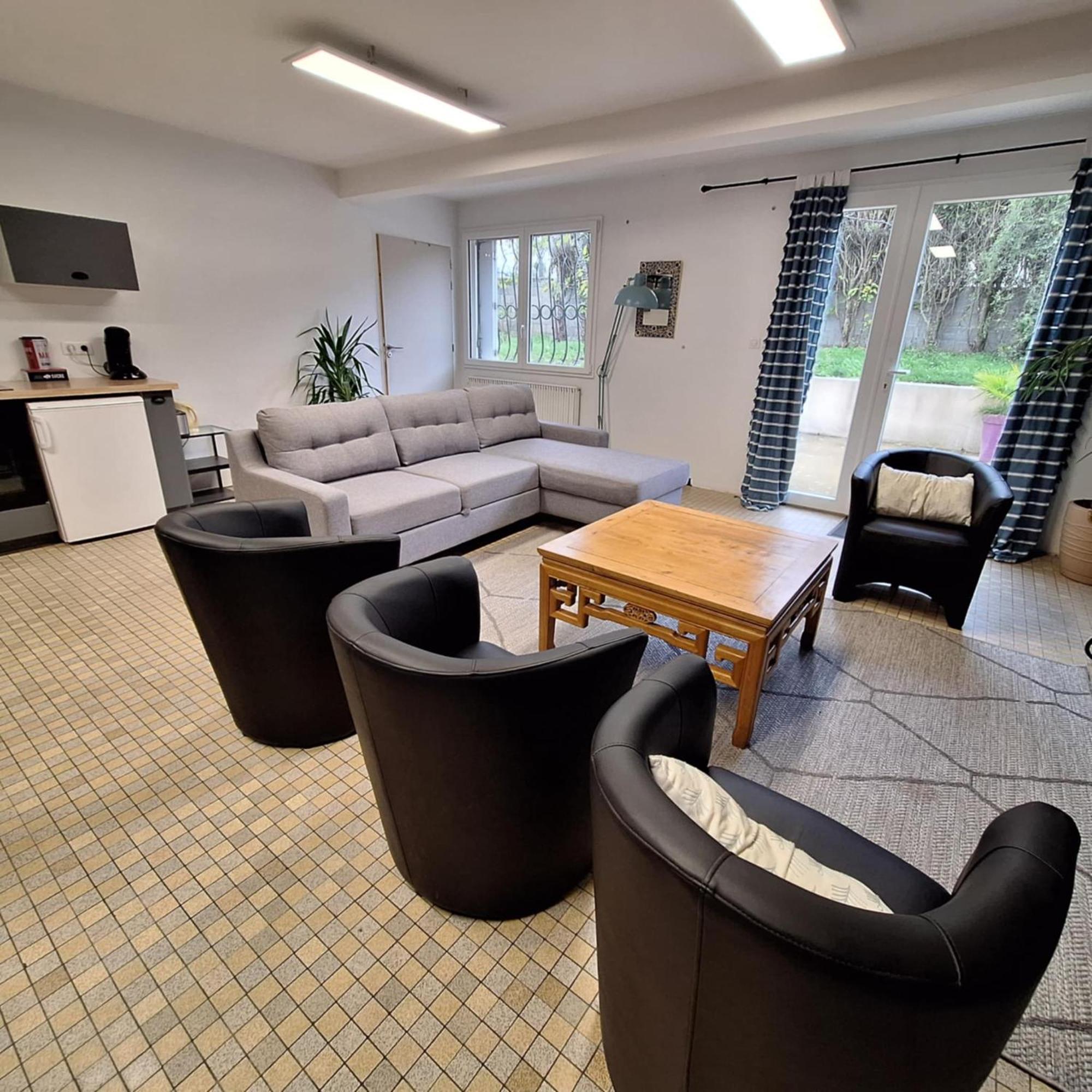 Appart Jardin Kennedy Cholet Esterno foto